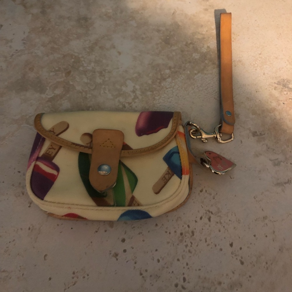 Vintage Dooney  and Bourke wristlet